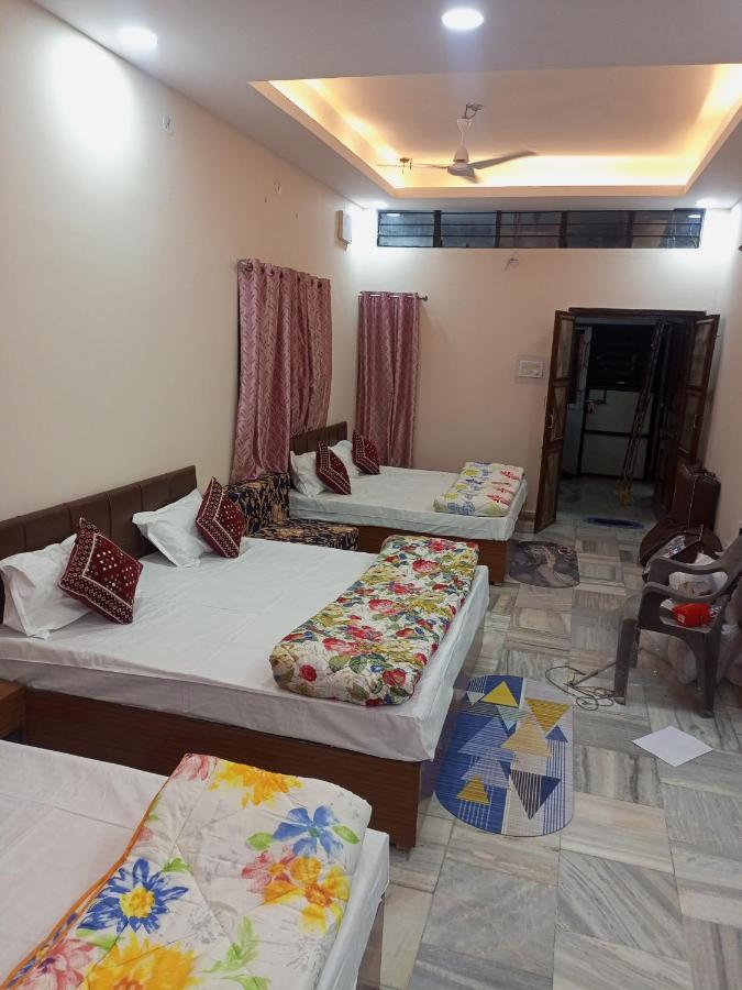 Bed and Breakfast Aashirwad Residency Ujjain Exterior foto